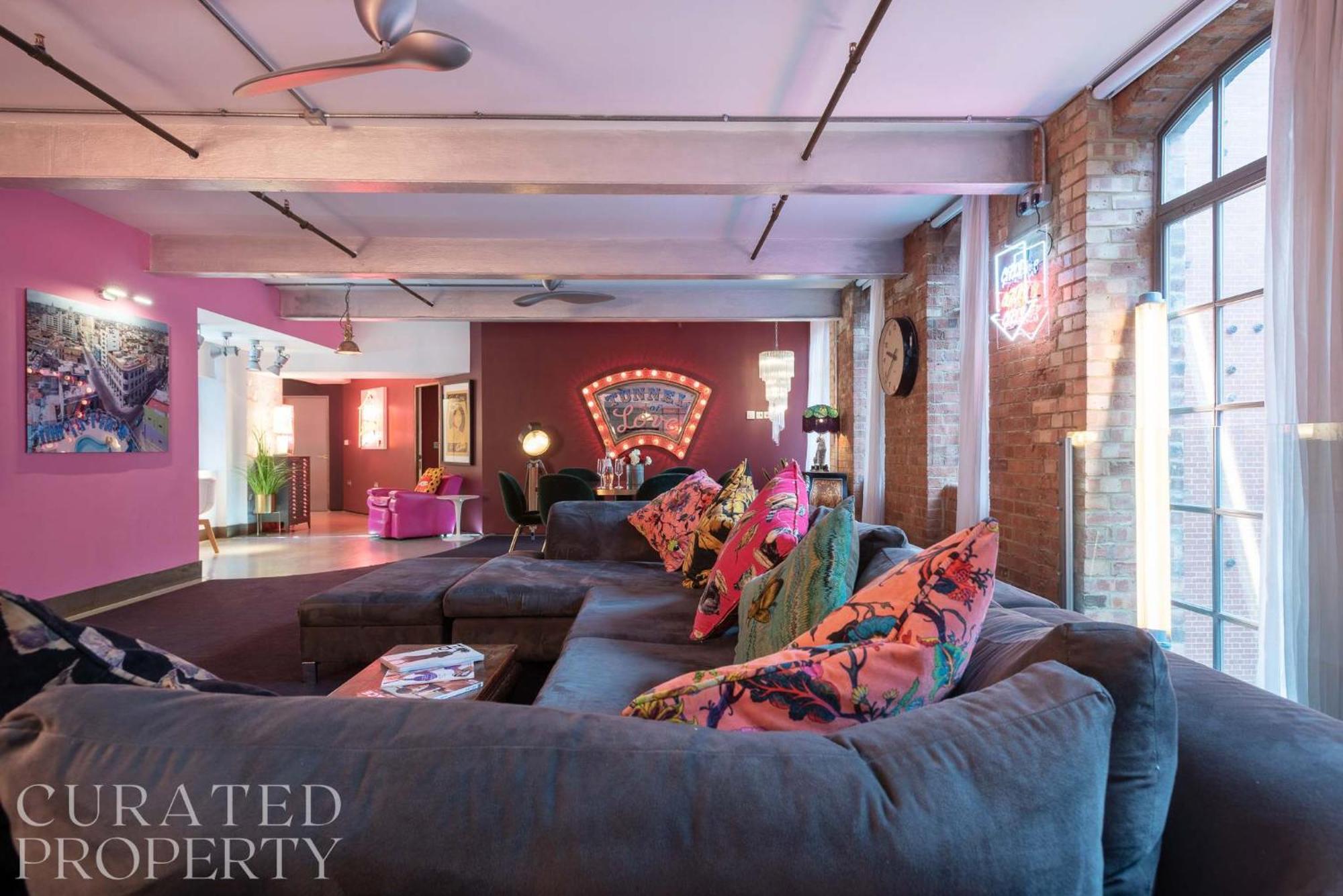 Amazingly Luxurious Loft Apartment, Soho - 3 Bedrooms, 2 Bath & Office London Exterior photo